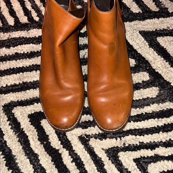 Cole Haan Tan Leather Ankle Booties Size 7 - Picture 6 of 7